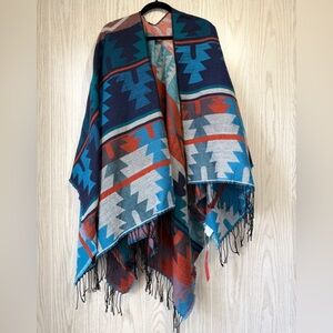 Urban CoCo NWT Wm Shawl Wrap One Size fits All Aztec Southwestern style wFringe